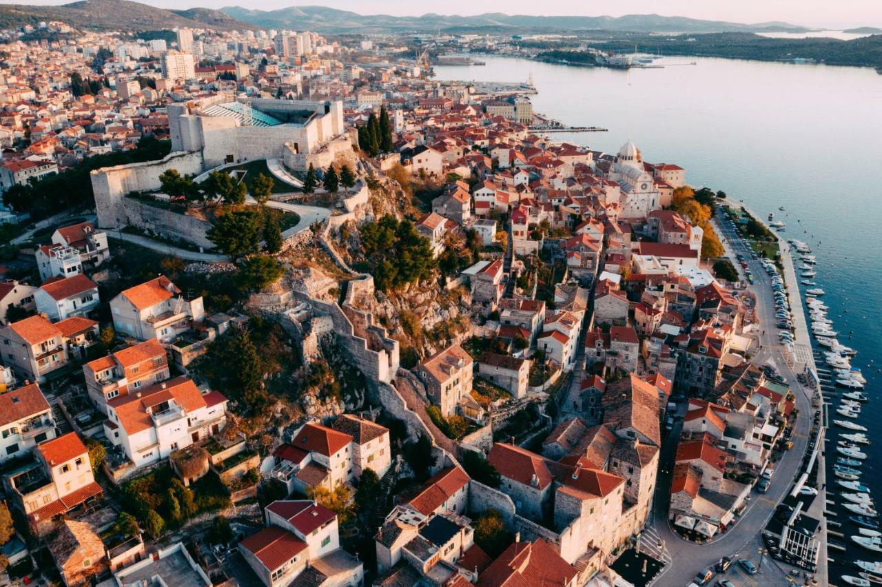 Apartments Nakic Šibenik Екстериор снимка
