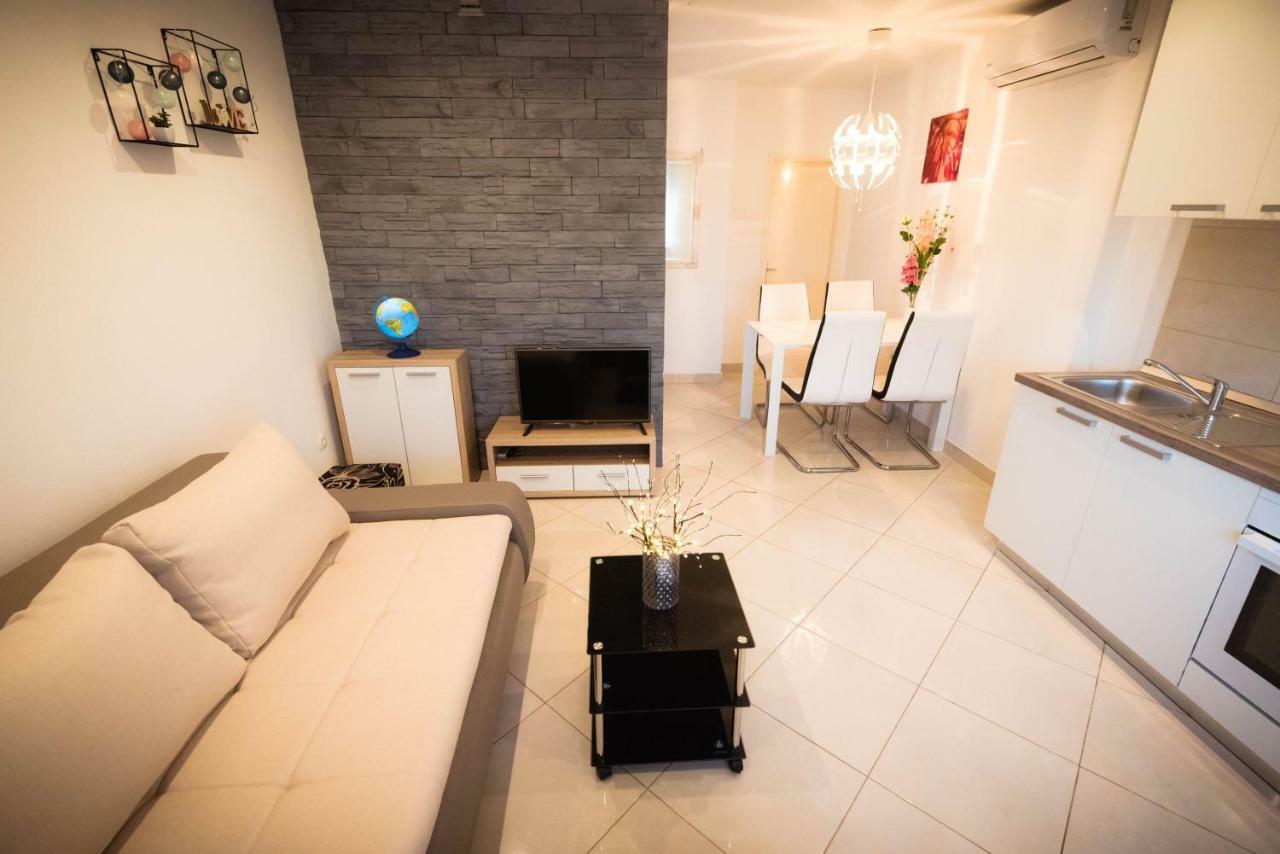 Apartments Nakic Šibenik Екстериор снимка