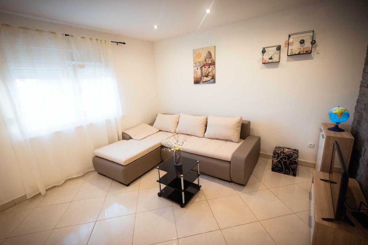 Apartments Nakic Šibenik Екстериор снимка
